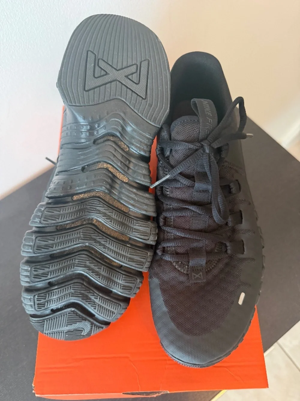 BRAND NEW Nike 